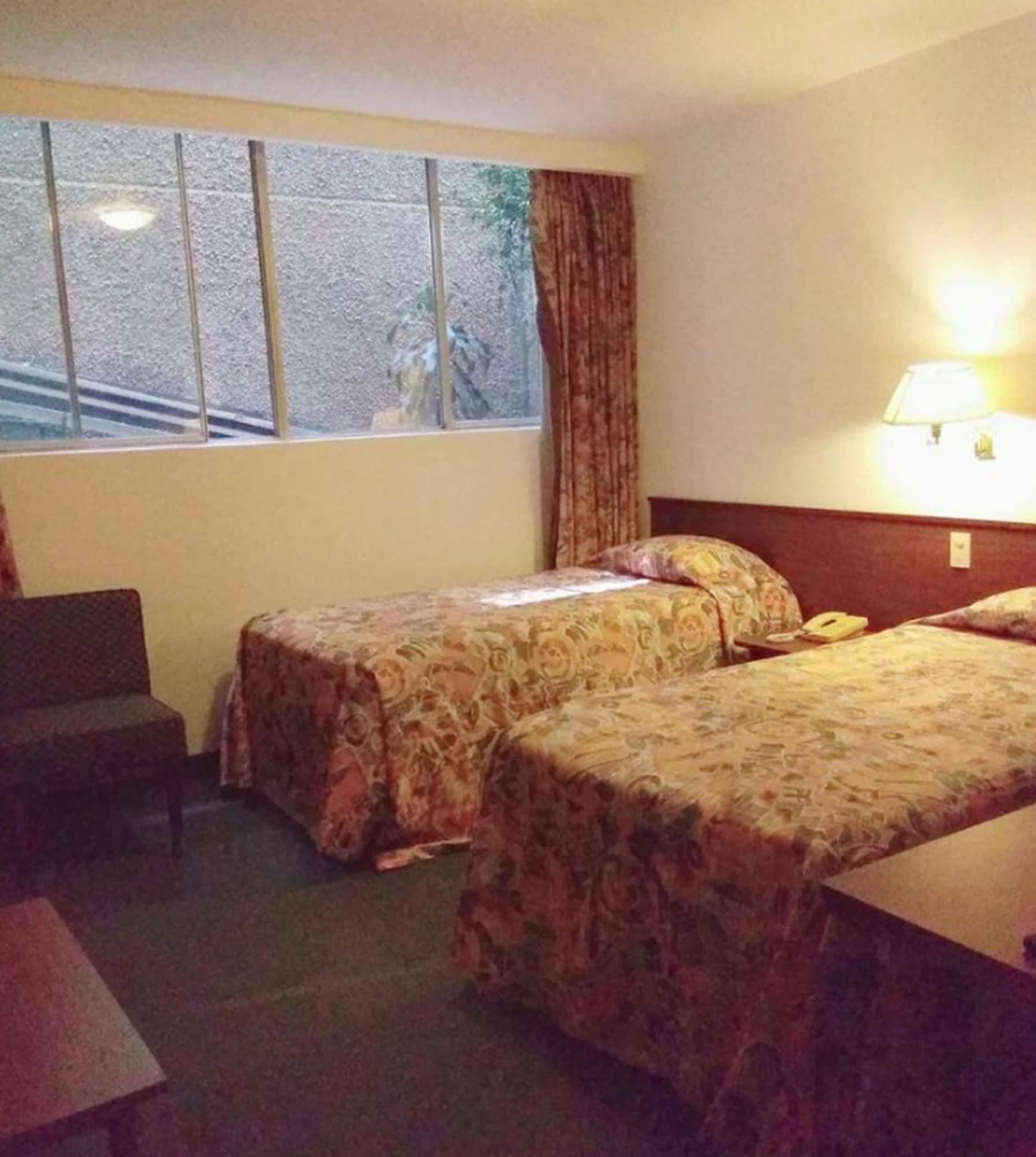 Sevilla Hotel 4*