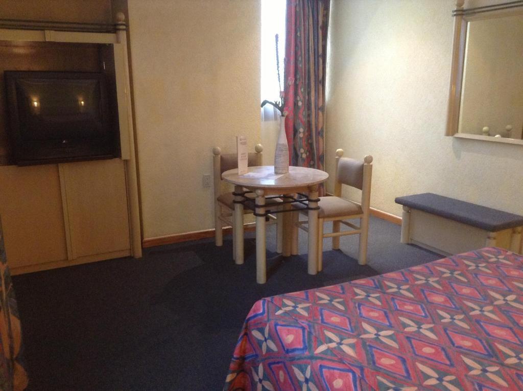 Hotel Sevilla 4*
